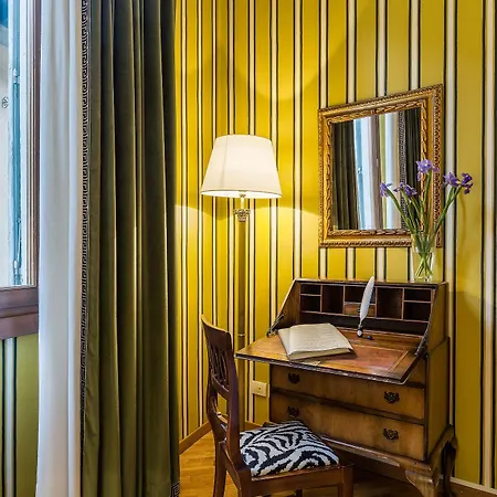 Hotel Mate Collection Isabella, Florence