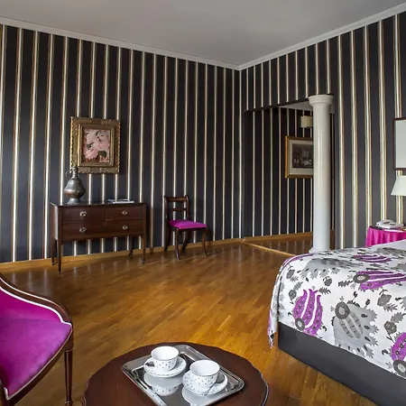 Mate Collection Isabella, Hotell