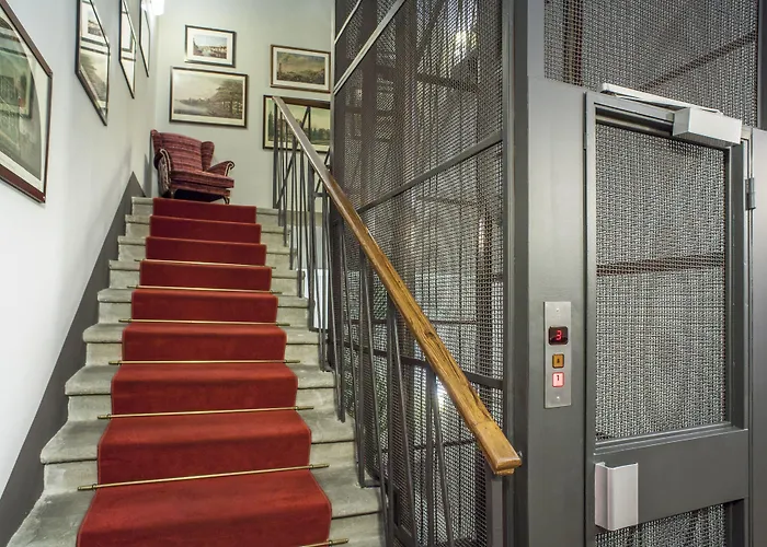 Mate Collection Isabella, Hotel